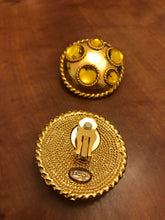 Load image into Gallery viewer, Escada 1980s vintage jewellery set