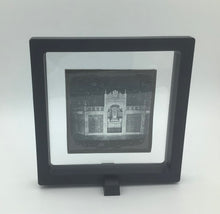 Load image into Gallery viewer, Glass Slide photograph Taj Mahal Cenotaph.