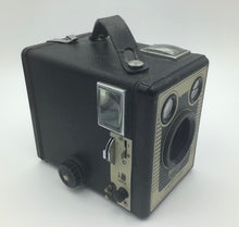Load image into Gallery viewer, Kodak Brownie Six-20 Model E Box Camera
