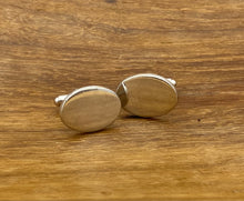 Load image into Gallery viewer, Anson silver tone oval cufflinks (1960&#39;s)
