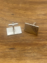 Load image into Gallery viewer, Hickok Silver Tone Cufflinks (1970’s)
